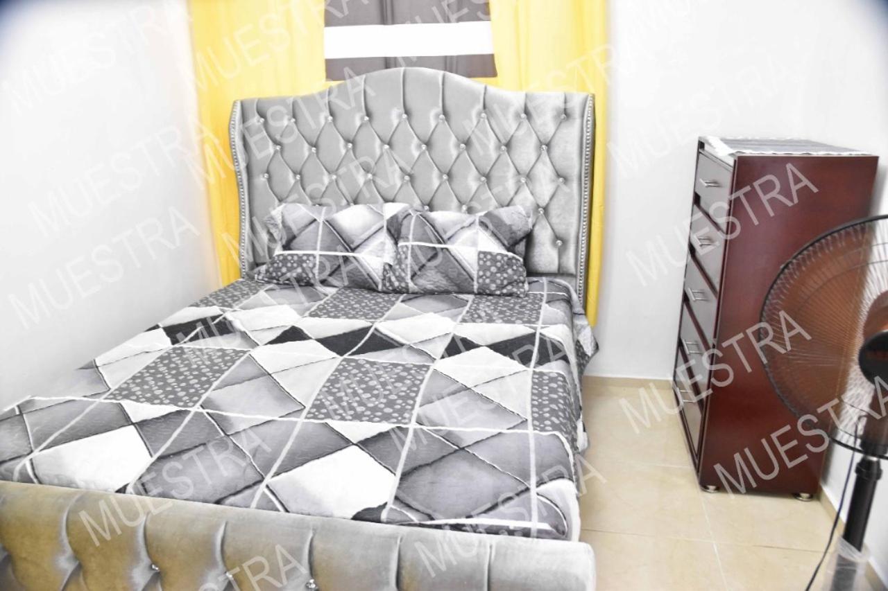 Apartamento En La Carreras Proximo Al Monumento Santiago De Los Caballeros Ngoại thất bức ảnh