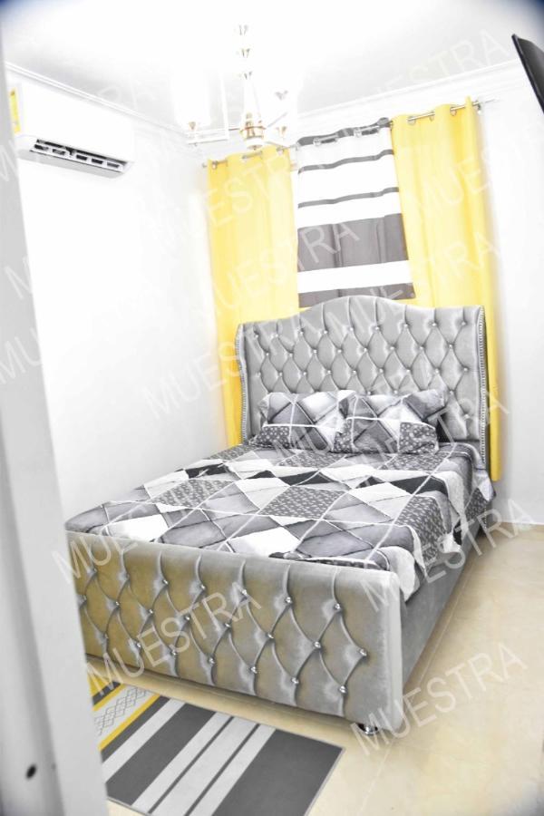 Apartamento En La Carreras Proximo Al Monumento Santiago De Los Caballeros Ngoại thất bức ảnh